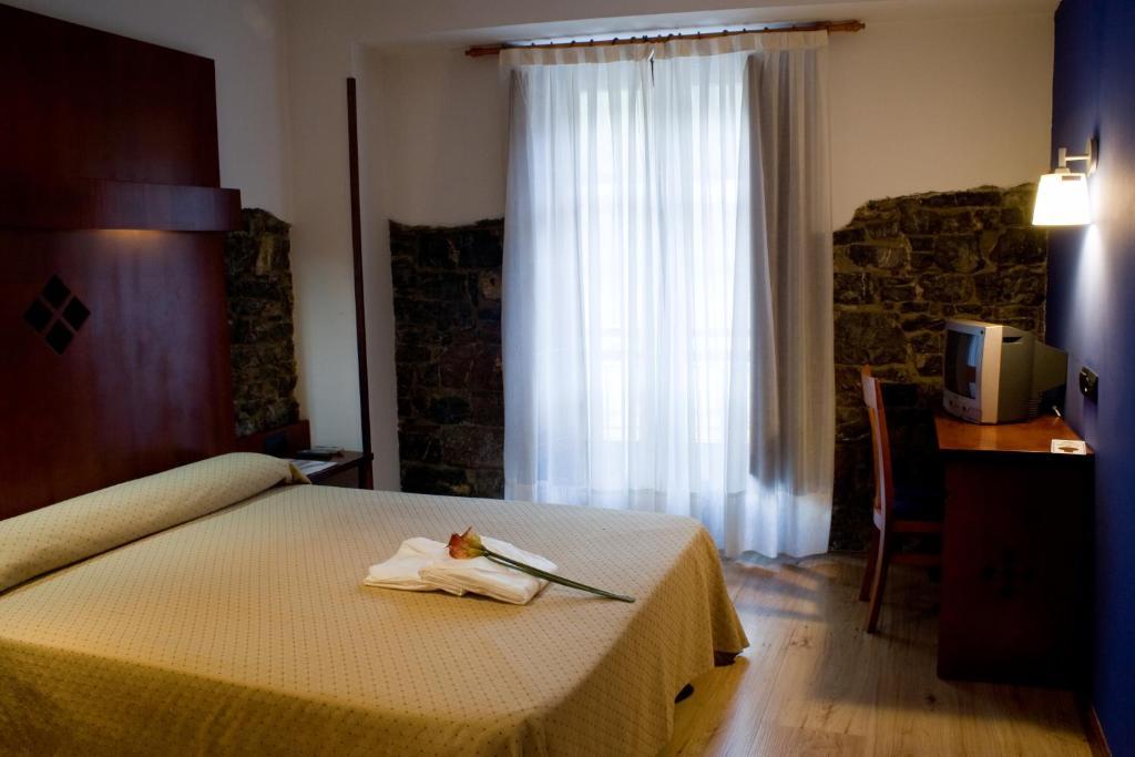 Hotel Torrepalacio Proaza Esterno foto